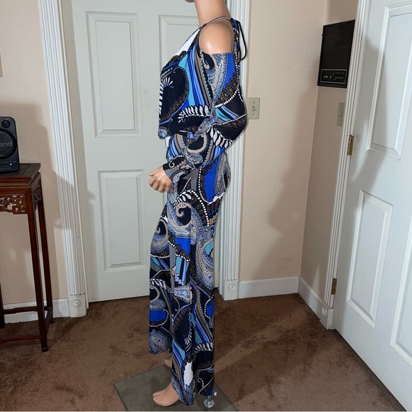 Julian Chang Cold Shoulder Jumpsuit - Picture 2 of 16